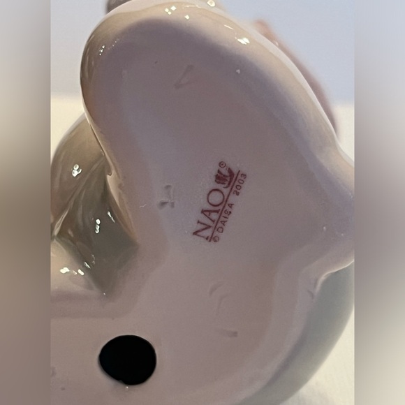 Lladro Nao Baby Figure - Picture 7 of 7